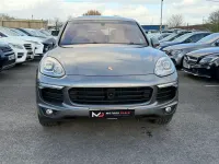 Usado Porsche Cayenne 262 HP (192 kW) 2015 Cinzento SUV