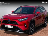 Usado Toyota RAV4 Design 306 HP (225 kW) 2023 SUV