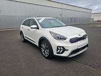 Used Kia Niro 2020 Clear white SUV