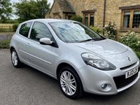 Used Renault Clio IV Dynamique 2012 Silver Hatchback