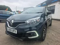 Used Renault Captur Iconic 90 HP (66 kW) 2019 Blue/black SUV