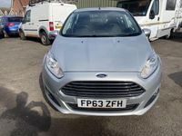 Used Ford Fiesta Zetec 82 HP (60 kW) 2013 Silver Hatchback