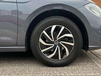 Used VW Polo Life 95 HP (69 kW) 2024 Grey Hatchback