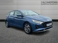 Used Hyundai i20 Advanced 100 HP (73 kW) 2025 Blue Hatchback