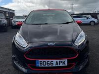 Used Ford Fiesta Zetec 140 HP (102 kW) 2016 Black Hatchback