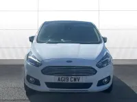Used Ford S-MAX Titanium 190 HP (139 kW) 2019 White MPV
