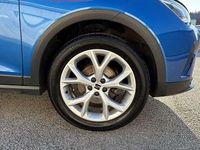Used Seat Arona FR 108 HP (79 kW) 2023 Blue SUV