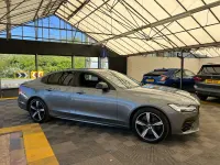 Usado Volvo S90 R-Design Pro 390 CV (286 kW) 2019 Gris Berlina