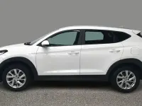 Used Hyundai Tucson SE 132 HP (97 kW) 2019 White SUV