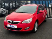 Used Vauxhall Astra Excite 2012 Red Hatchback