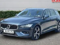 Used Volvo V60 Inscription 250 HP (183 kW) 2019 Blue Estate