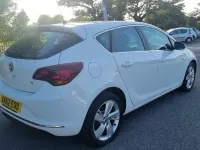 Used Vauxhall Astra SRi 115 HP (84 kW) 2012 White Hatchback