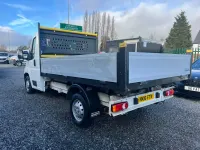 Usado Citroën Relay 130 HP (95 kW) 2016 Branco Van
