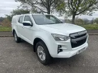 Used Isuzu D-Max 163 HP (119 kW) 2022 White Pickup