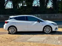 Used Vauxhall Astra Edition 145 HP (106 kW) 2021 White Hatchback