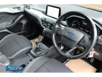 Second-hand Ford Focus Zetec 2022 Gri Hatchback