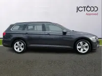 Used VW Passat SE 147 HP (108 kW) 2019 Grey Estate