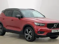 Used Volvo XC40 R-Design 163 HP (119 kW) 2021 Red SUV