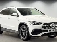 Used Mercedes GLA250 Exclusive 2020 Digital white SUV