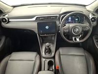 Used Honda e Exclusive 77 kW (106 HP) 2024 Silver Hatchback