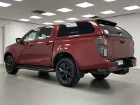 Second-hand Isuzu D-Max 2023 Roșu Pickup