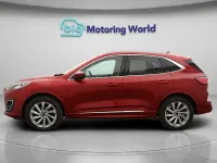 Usado Ford Kuga Vignale 225 HP (165 kW) 2022 Vermelho SUV