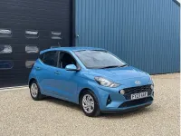 Used Hyundai i10 SE 67 HP (49 kW) 2023 Turquoise Hatchback