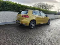 Second-hand VW Golf VII SE 115 CP (84 kW) 2018 Galben Hatchback