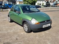 Usado Ford Ka 70 HP (51 kW) 2006 Verde Citadino