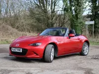 Używany Mazda MX5 131 KM (96 kW) 2017 Czerwony Kabriolet