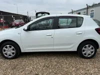 Begagnad Dacia Sandero Comfort 75 HK (55 kW) 2019 Vit Halvkombi