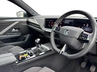 Used Vauxhall Astra Ultimate 131 HP (96 kW) 2024 Black Hatchback