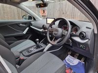 Used Audi Q2 Design 116 HP (85 kW) 2017 Black SUV
