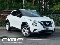 Used Nissan Juke N-Connecta 117 HP (86 kW) 2020 White SUV
