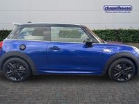 Used Mini Cooper S Hatch 192 HP (141 kW) 2019 Blue Hatchback
