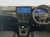 Usado Ford Focus ST-Line 125 HP (91 kW) 2022 Preto Citadino