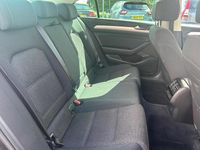 Used VW Passat Business 120 HP (88 kW) 2016 Black Sedan