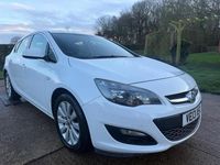 Used Vauxhall Astra 2013 White Hatchback