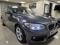 Begagnad BMW 116 Efficient Dynamics 2017 Grå Halvkombi