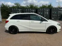 Used Mercedes B200 2012 White Hatchback