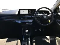 Używany Hyundai Bayon Premium 100 KM (73 kW) 2023 Szary SUV