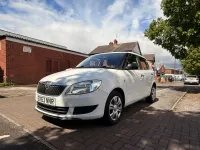 Used Skoda Fabia 60 HP (44 kW) 2013 White Hatchback