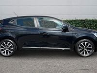 Used Renault Clio V Iconic 90 HP (66 kW) 2021 Black Hatchback