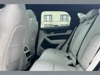 Used Jaguar F-Pace R-Dynamic 204 HP (150 kW) 2024 Blue SUV