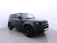 Usado Land Rover Defender 525 HP (386 kW) 2023 Preto SUV