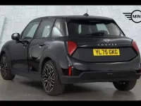 Used Mini Cooper Hatch 113 kW (154 HP) 2026 Black Hatchback