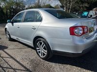 used VW Jetta 2.0 SE TDI PD 4dr DSG