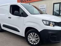 Used Peugeot Partner 102 HP (75 kW) 2021 White MPV