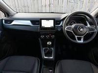 Used Renault Captur Techno 91 HP (66 kW) 2022 White SUV