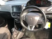 Used Peugeot 208 82 HP (60 kW) 2019 Blue Hatchback